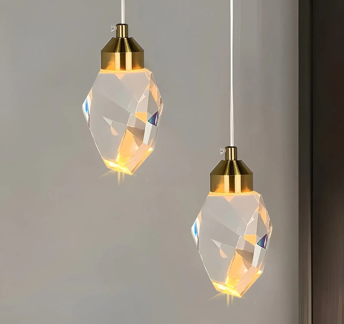 Nakovar - Crystal Pendant Light with LED