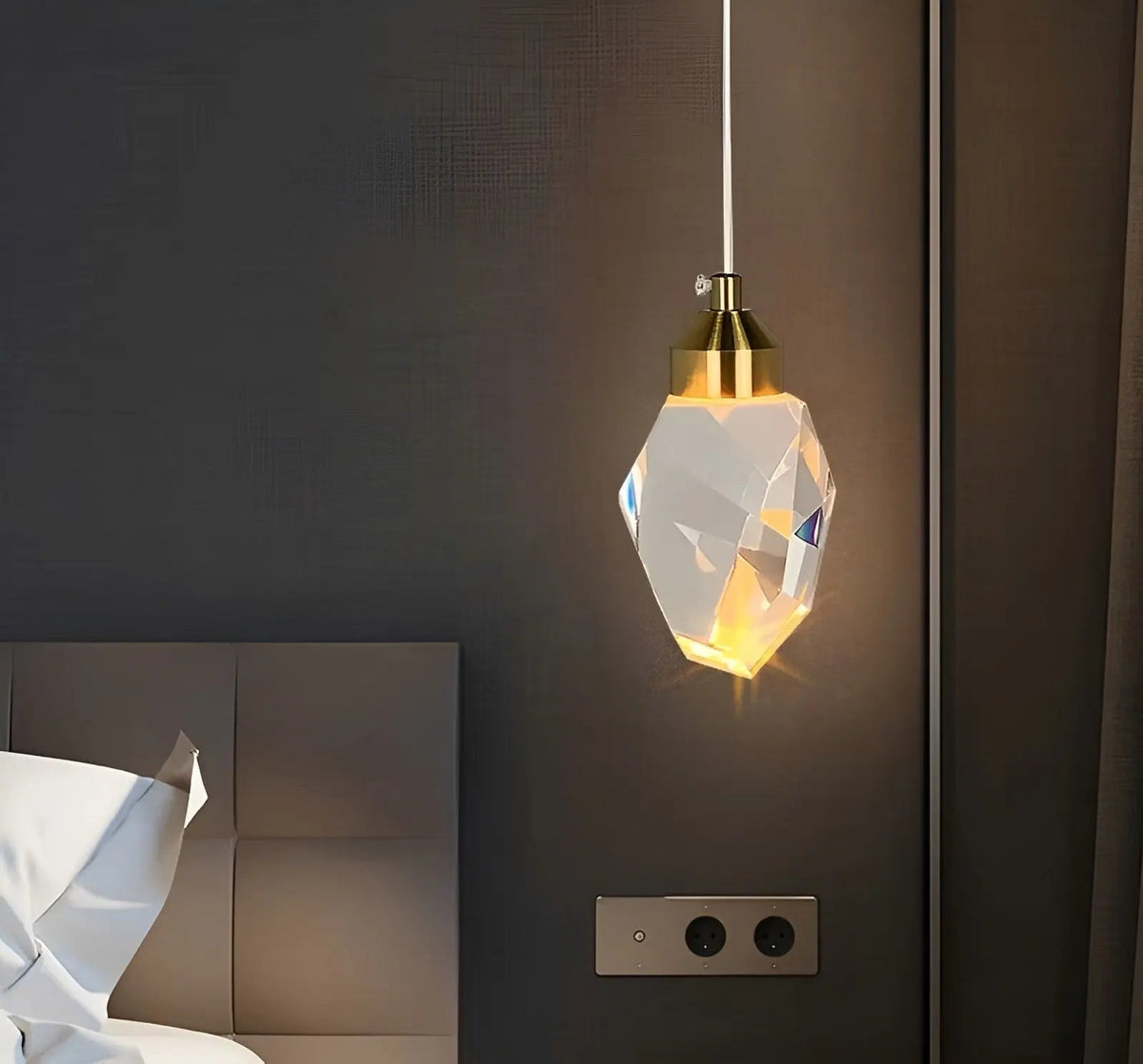 Nakovar - Crystal Pendant Light with LED