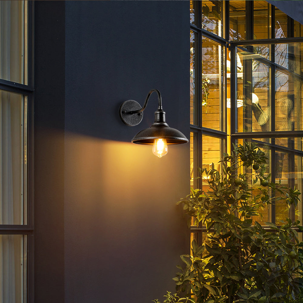 Alessio - Vintage-Style Antique Brass Waterproof Outdoor Wall Lamp, IP65 Rated