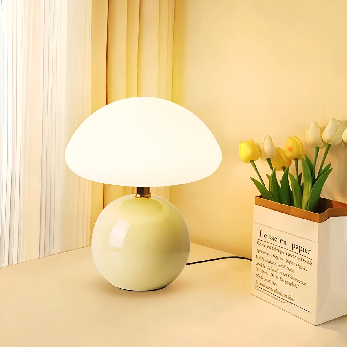 CreamyShine - Elegant Mushroom Night Lamp with Warm Light