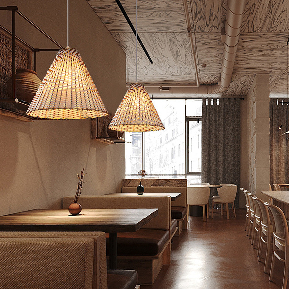 Hintwell - Handwoven Rattan Hanging Light