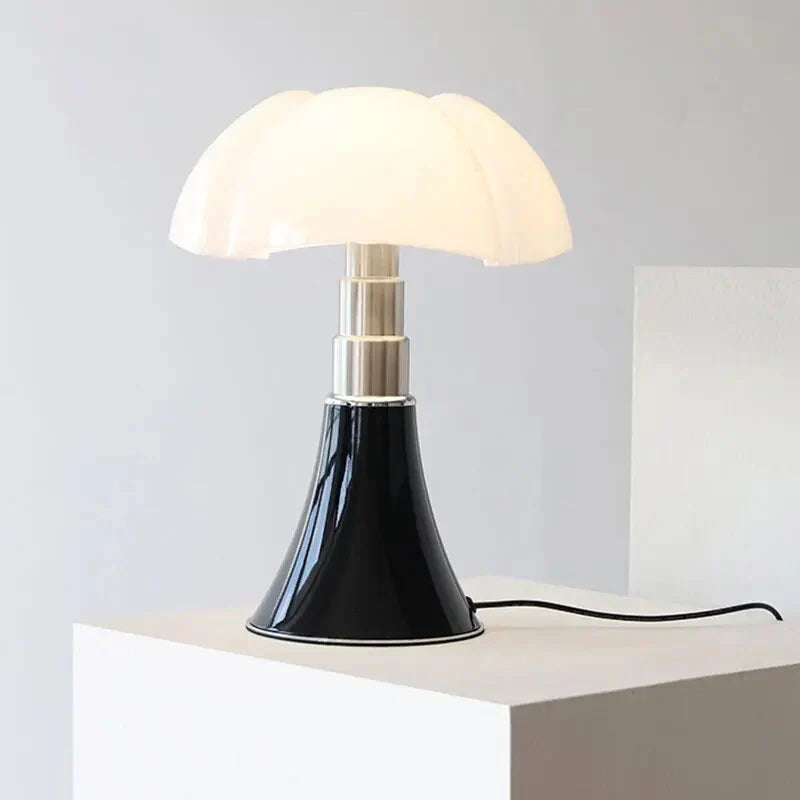 FloraLuxe - Elegant Floral Table Lamp for Modern Interiors