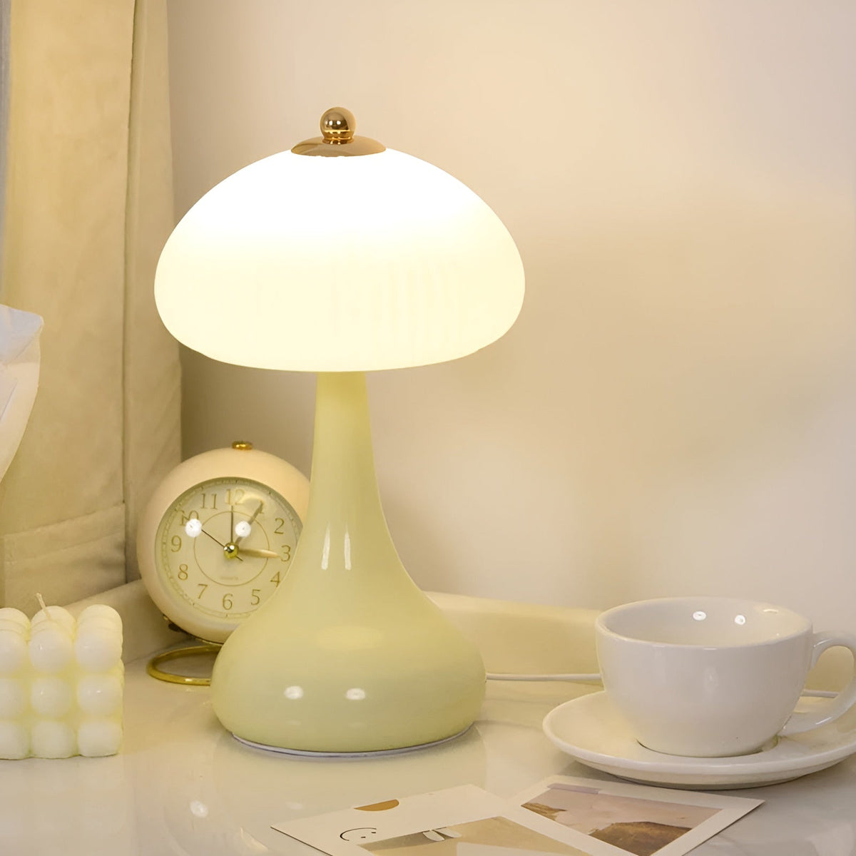 Eleganza - Timeless Mushroom Shape Dimmable LED Lamp