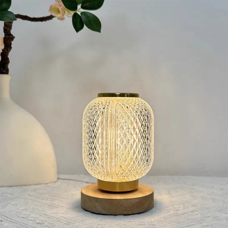 Gidoxa - Elegant Gold-Tone Accent Table Lamp