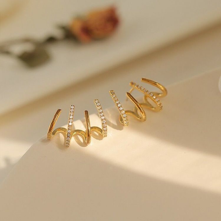 Facette - Claw Earrings Set with 4 Stunning Styles in One