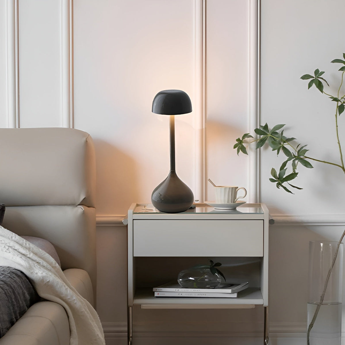 Bovark - Elegant Dimmable Cordless LED Lamp
