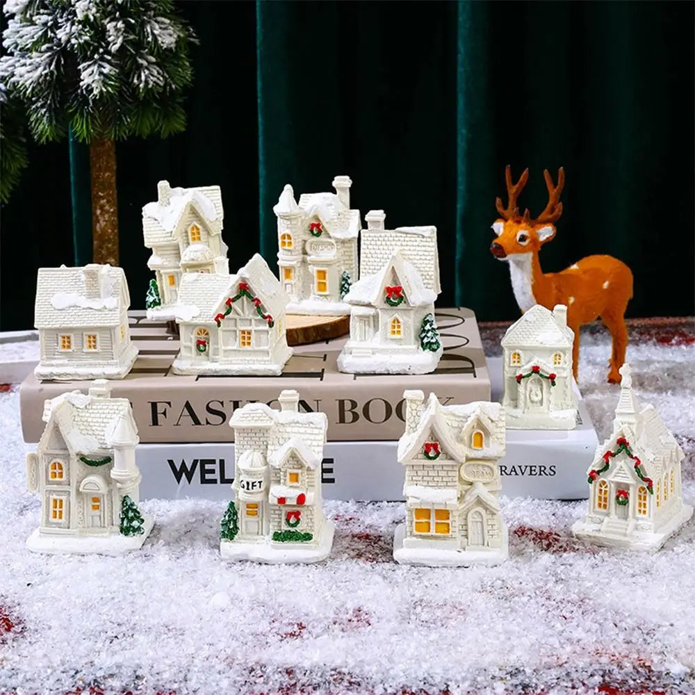 Gibsona - LED Miniature Christmas Village Houses Set