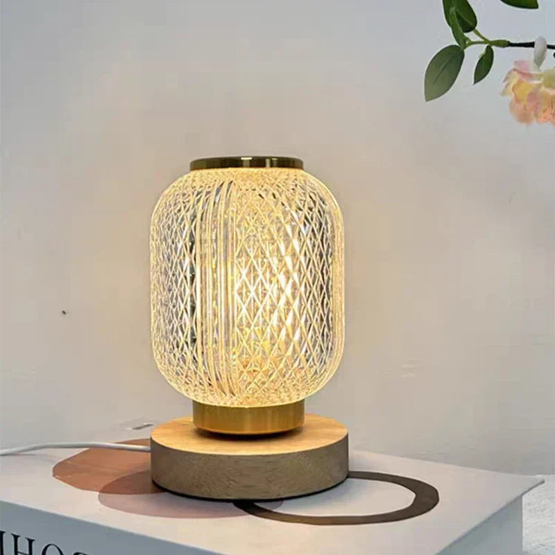 Gidoxa - Elegant Gold-Tone Accent Table Lamp