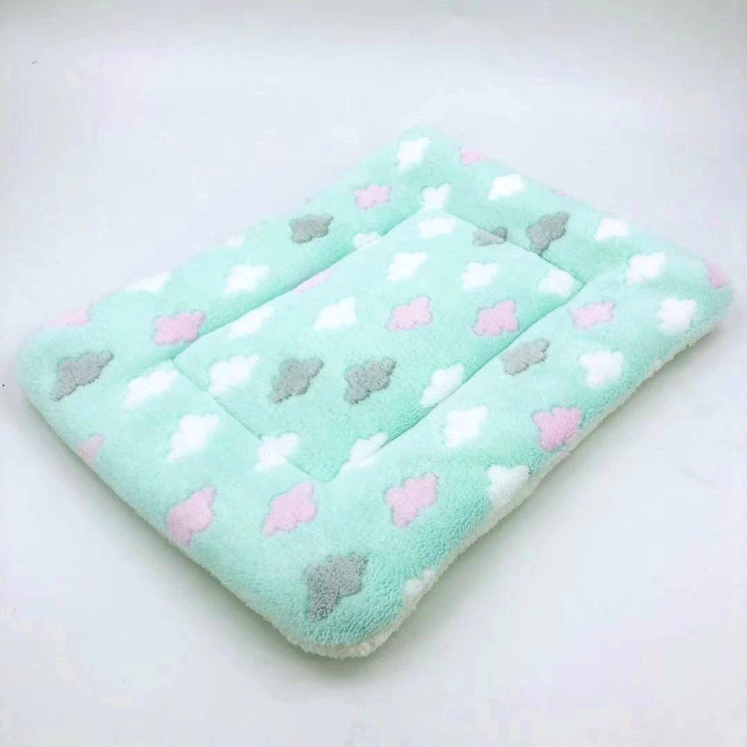 PetCloud - Ultra-Soft Fleece Pet Cushion for Cats and Dogs