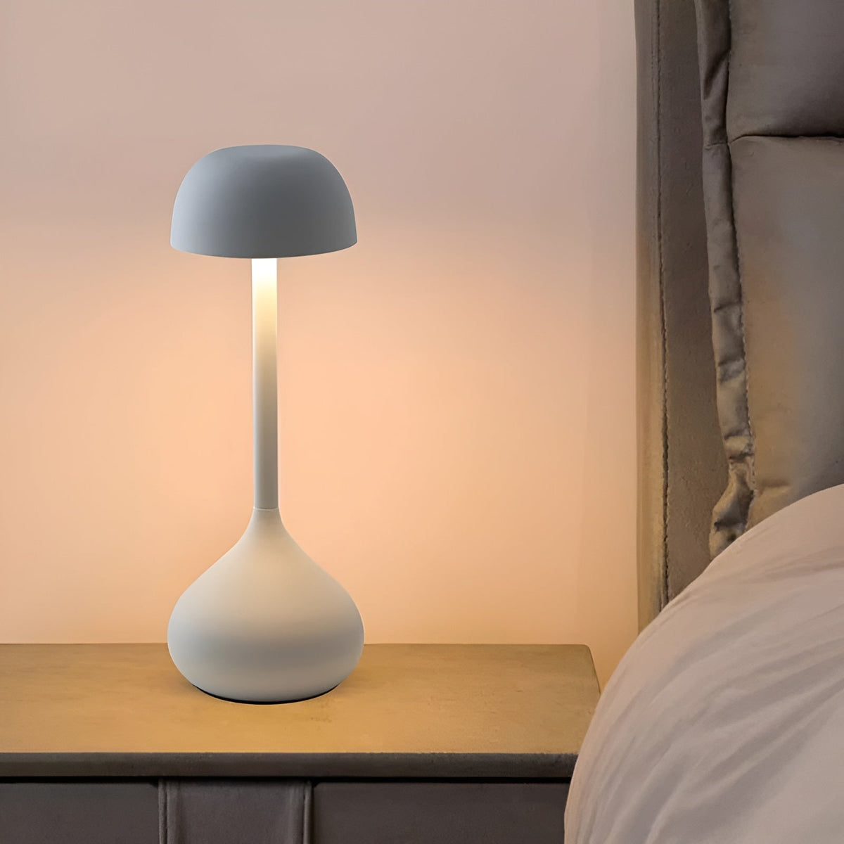 Bovark - Elegant Dimmable Cordless LED Lamp