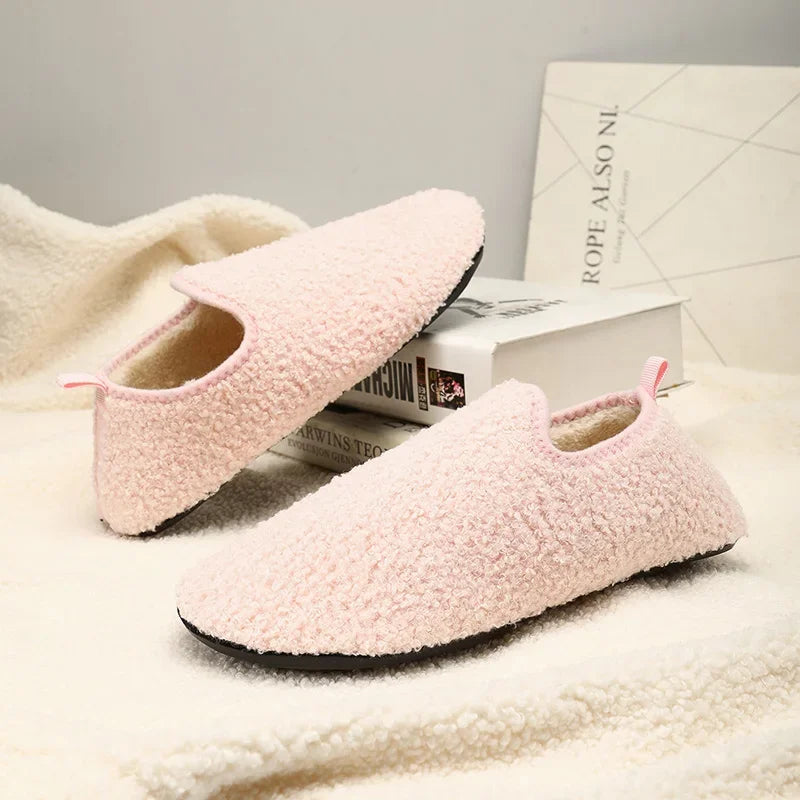 Kiselton - Cozy Plush Winter Slippers