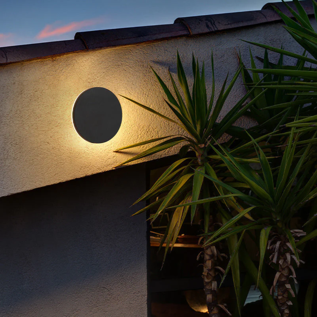 ZenithGlow - Sleek LED Wall Light for Modern Outdoor Spaces