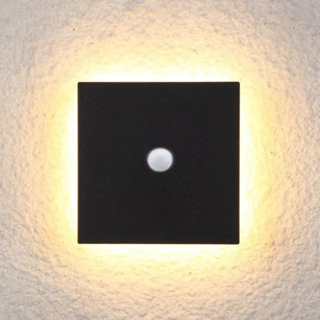 ZenithGlow - Sleek LED Wall Light for Modern Outdoor Spaces
