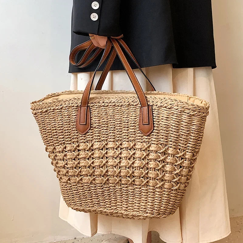 BohoVibe Tote - Elegant Straw Shoulder Bag