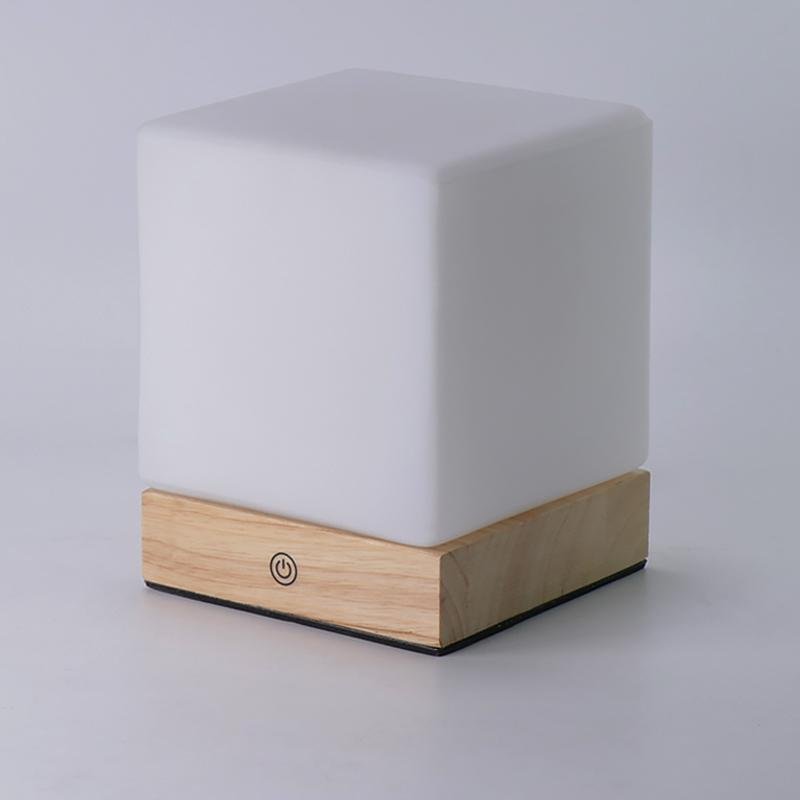GlowCube - Cordless Modern Energy-Efficient LED Lamp