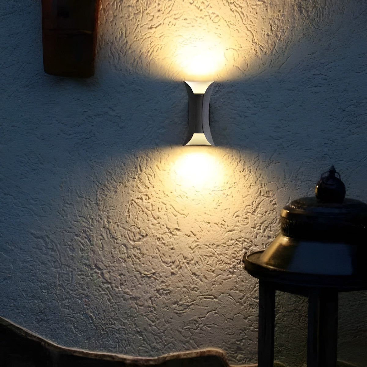 Wejdale - Weatherproof Outdoor LED Wall Lamp