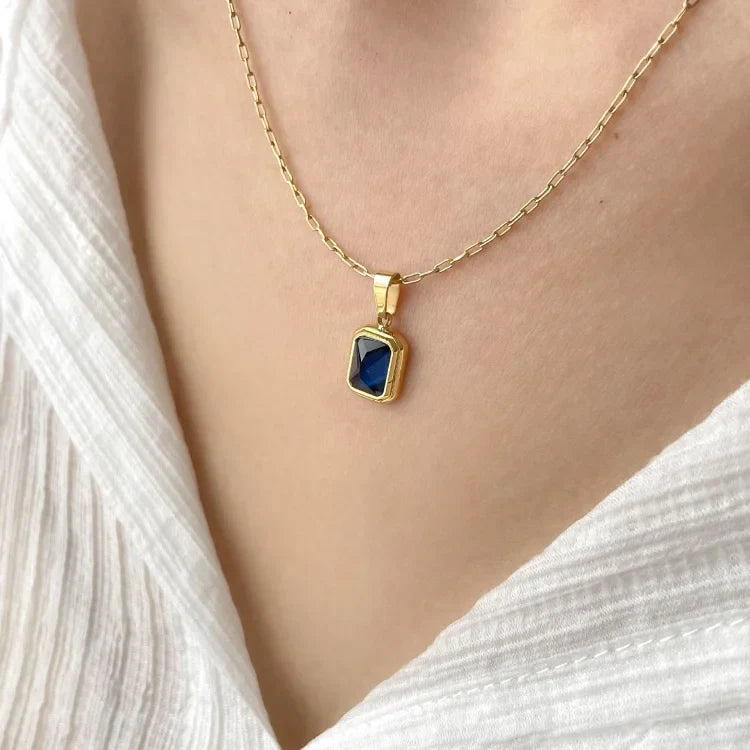 Celeste Vintage Necklace - Timeless Gemstone Pendant Jewelry