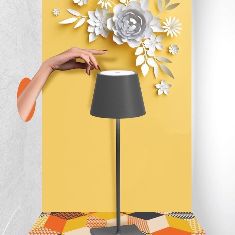 Wablin - Wireless Rechargeable LED Table Lamp