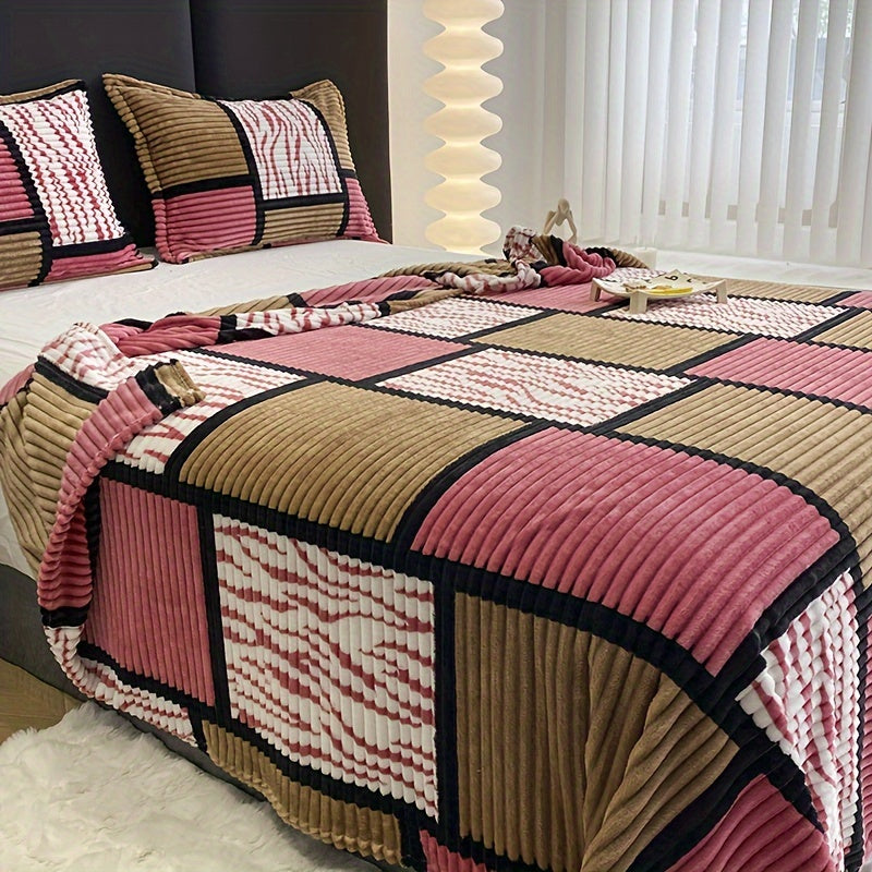 Govanta - Cozy Lightweight All-Season Flannel Throw
