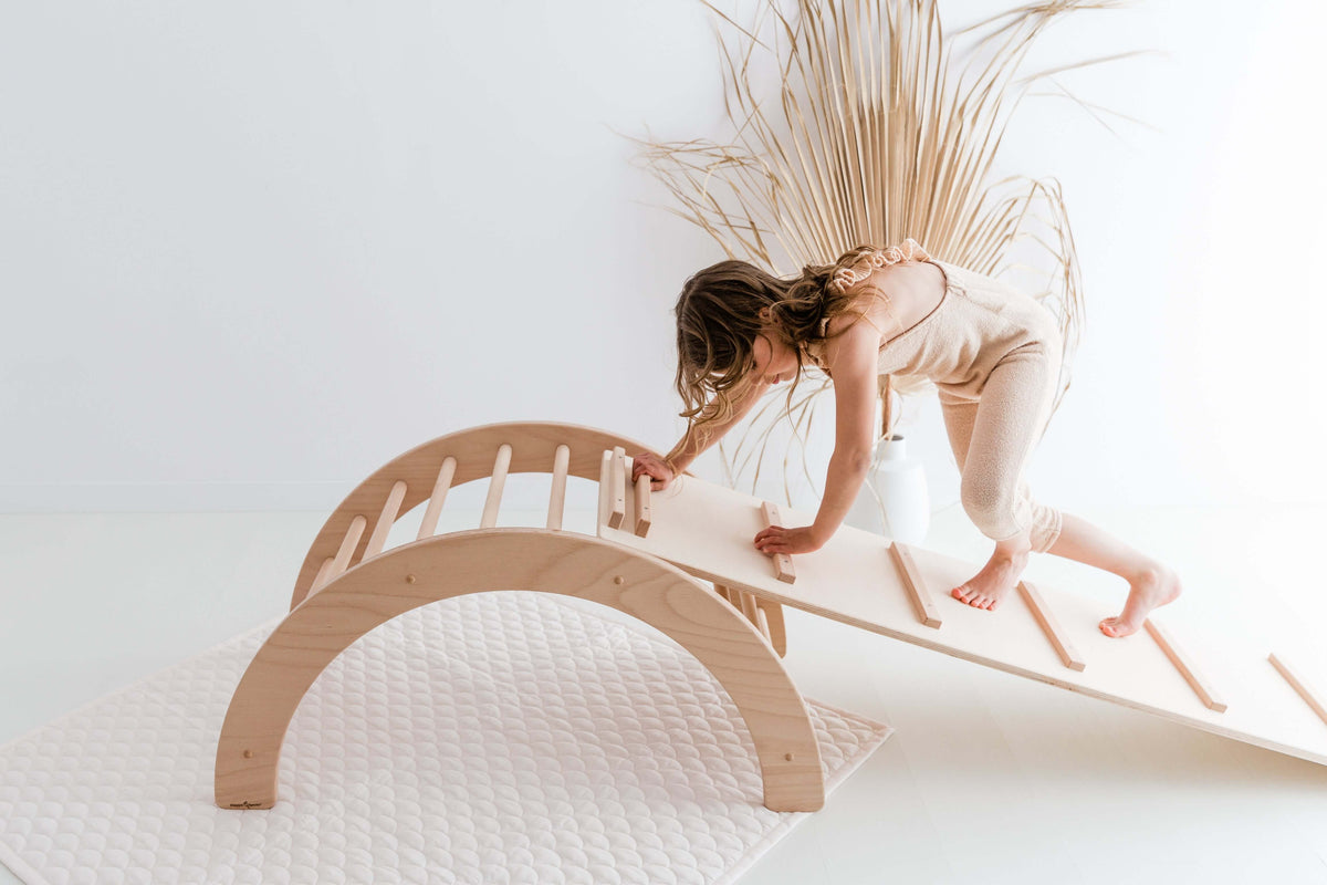WoodArc Kids Climbing Frame - Beech Wood Climbing Arch for Toddlers