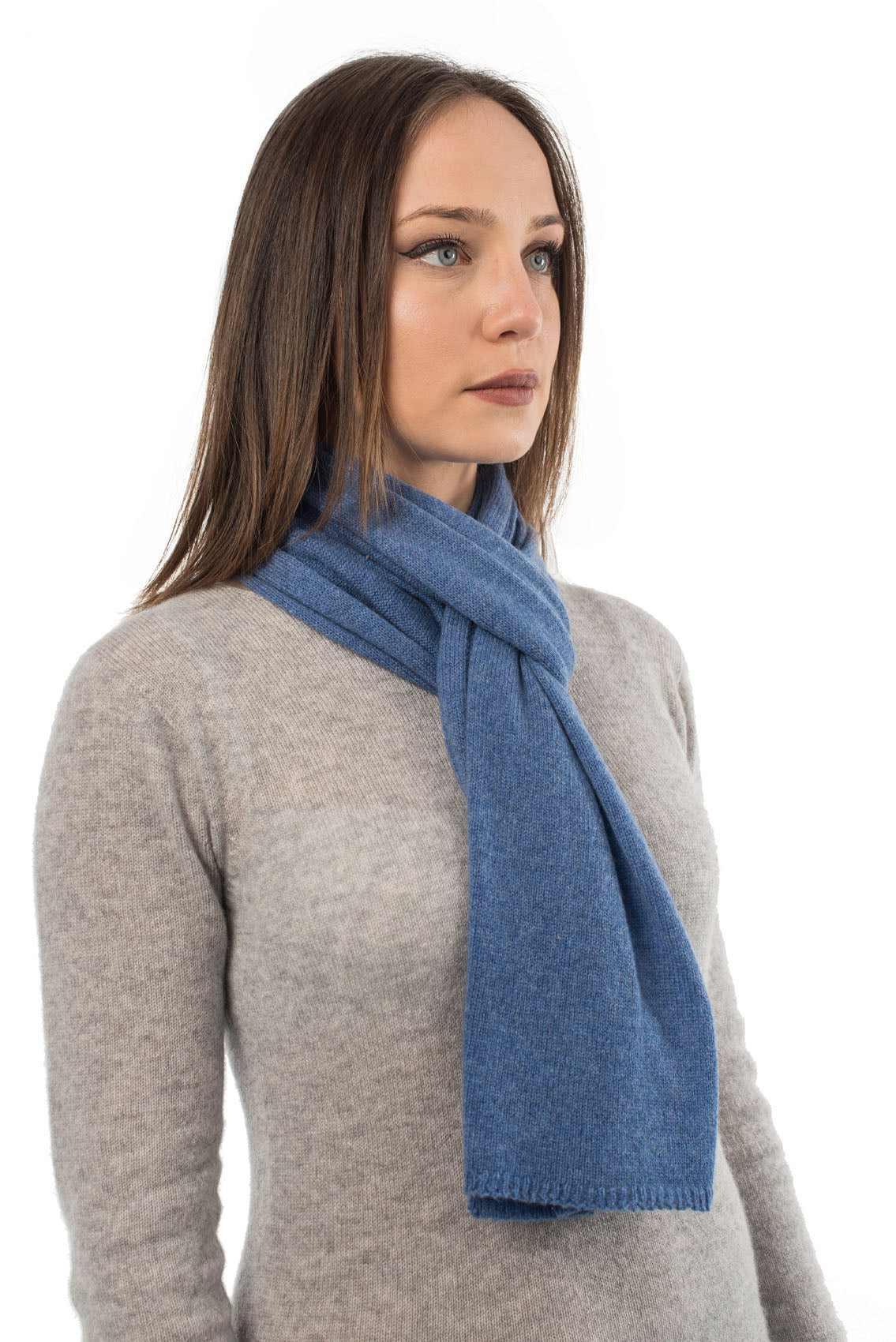 CashmereLux Scarf - Timeless Italian Craftsmanship