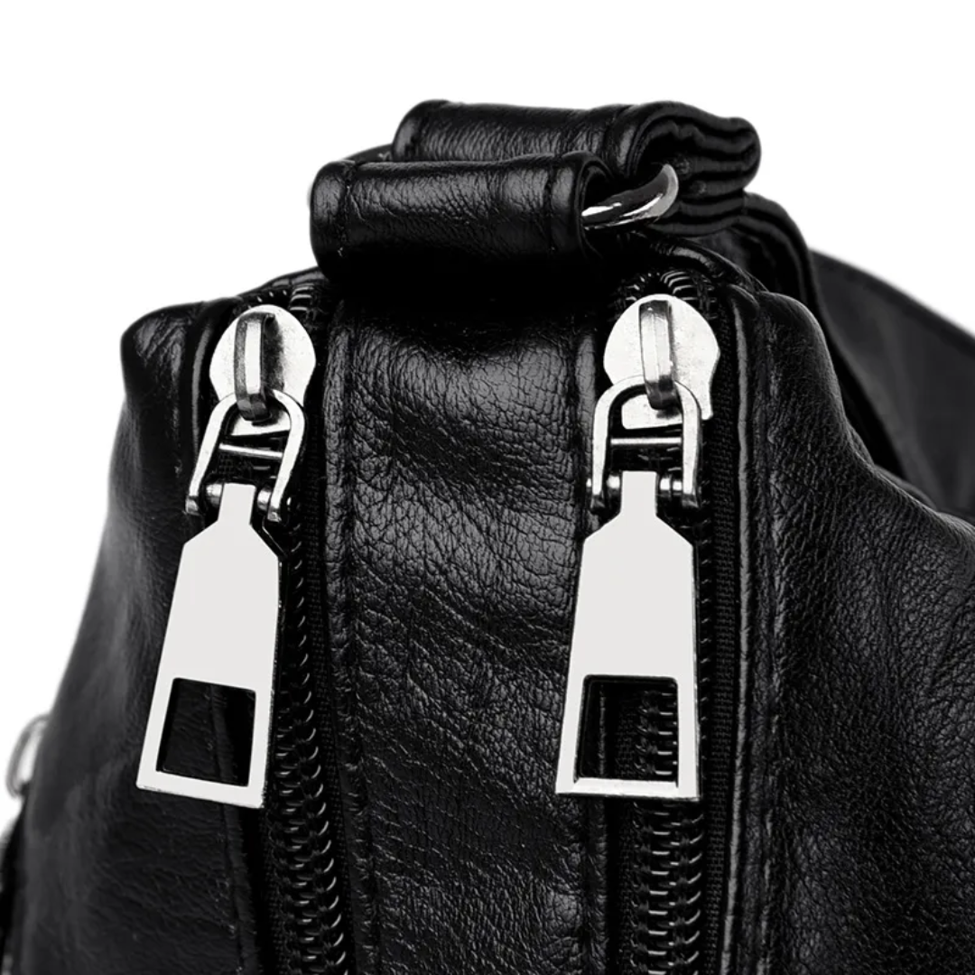 Carly Messenger Bag - A Vintage-Inspired Shoulder Bag