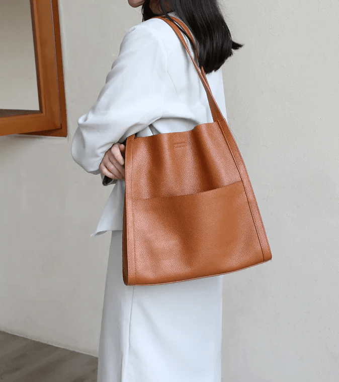 ElegantEssentials Bag - A Stylish and Functional Everyday Accessory