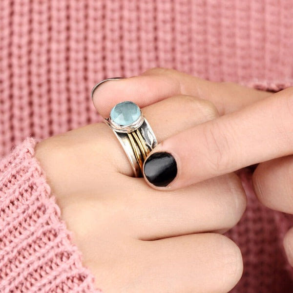 Eswenna - Enchanting Aquamarine Spinner Ring