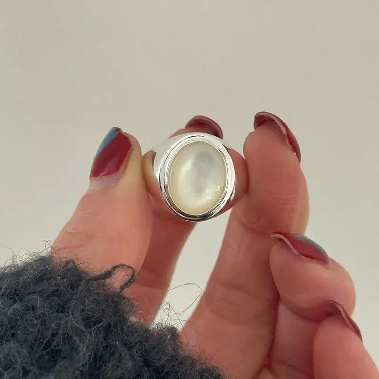 Isla Pinctada Albina Ring - Sterling Silver Ring with Mother-of-Pearl Accent