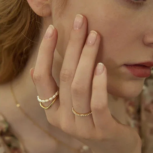 Ivy - Double-Layered Gold Ring with Freshwater Pearl