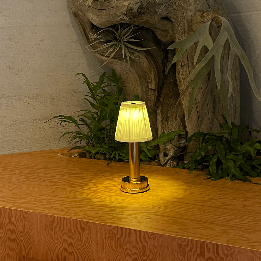 CozyGlimmer - Elegant Dimmable Rechargeable Table Lamp