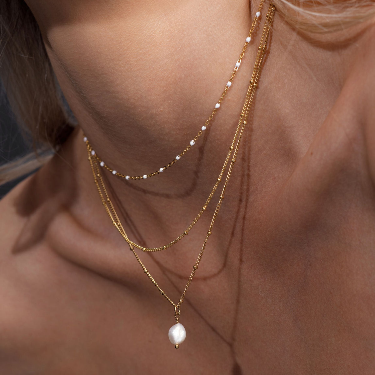 Cavelle - Elegant Double Beaded Choker