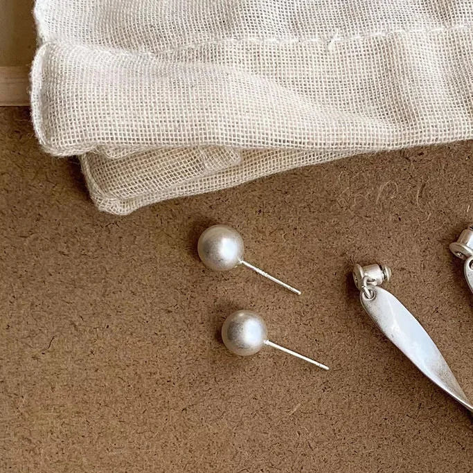 Lina Wave Earrings - Elegant Silver-Tone Everyday Jewelry