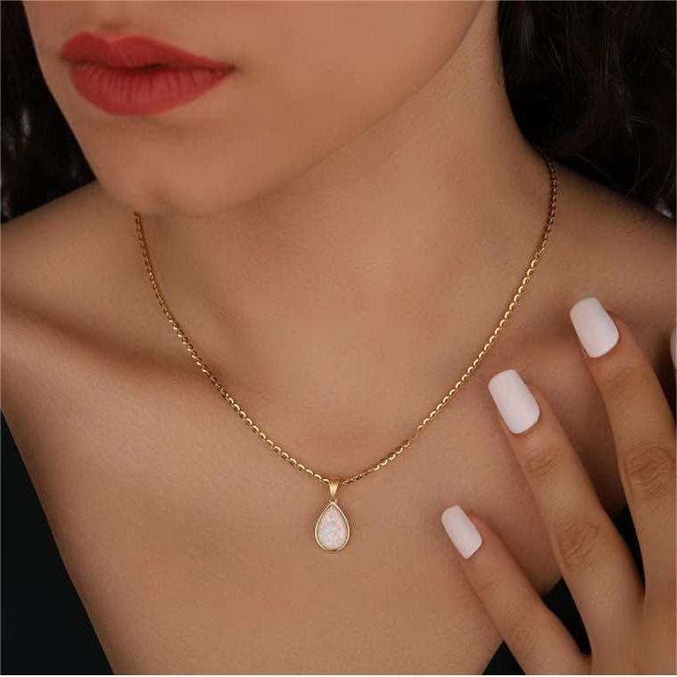 Eloise 18K Gold Opal Drop Pendant Necklace - Natural Opal Elegance