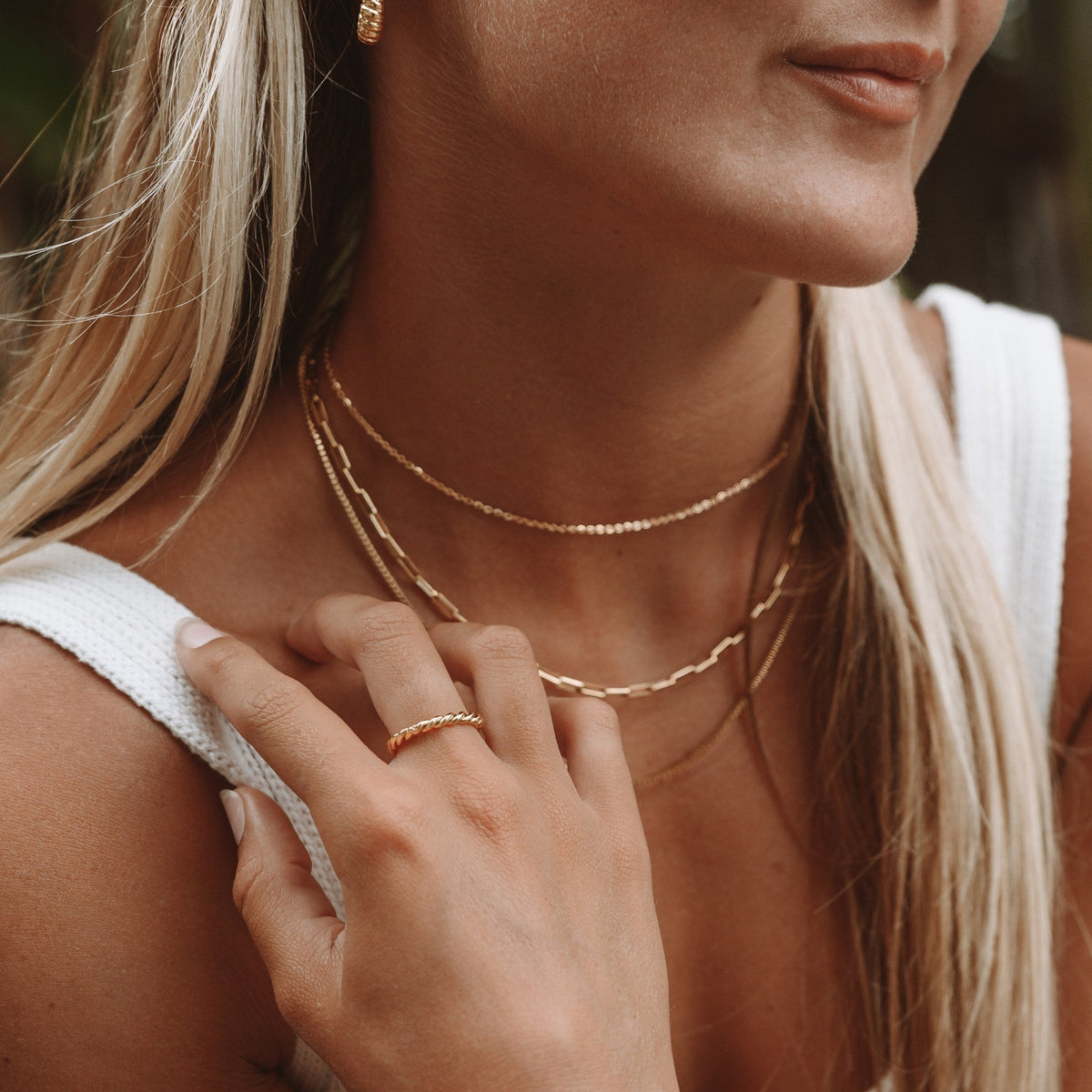 Tessa - Enchanting Twisted Symbol Ring