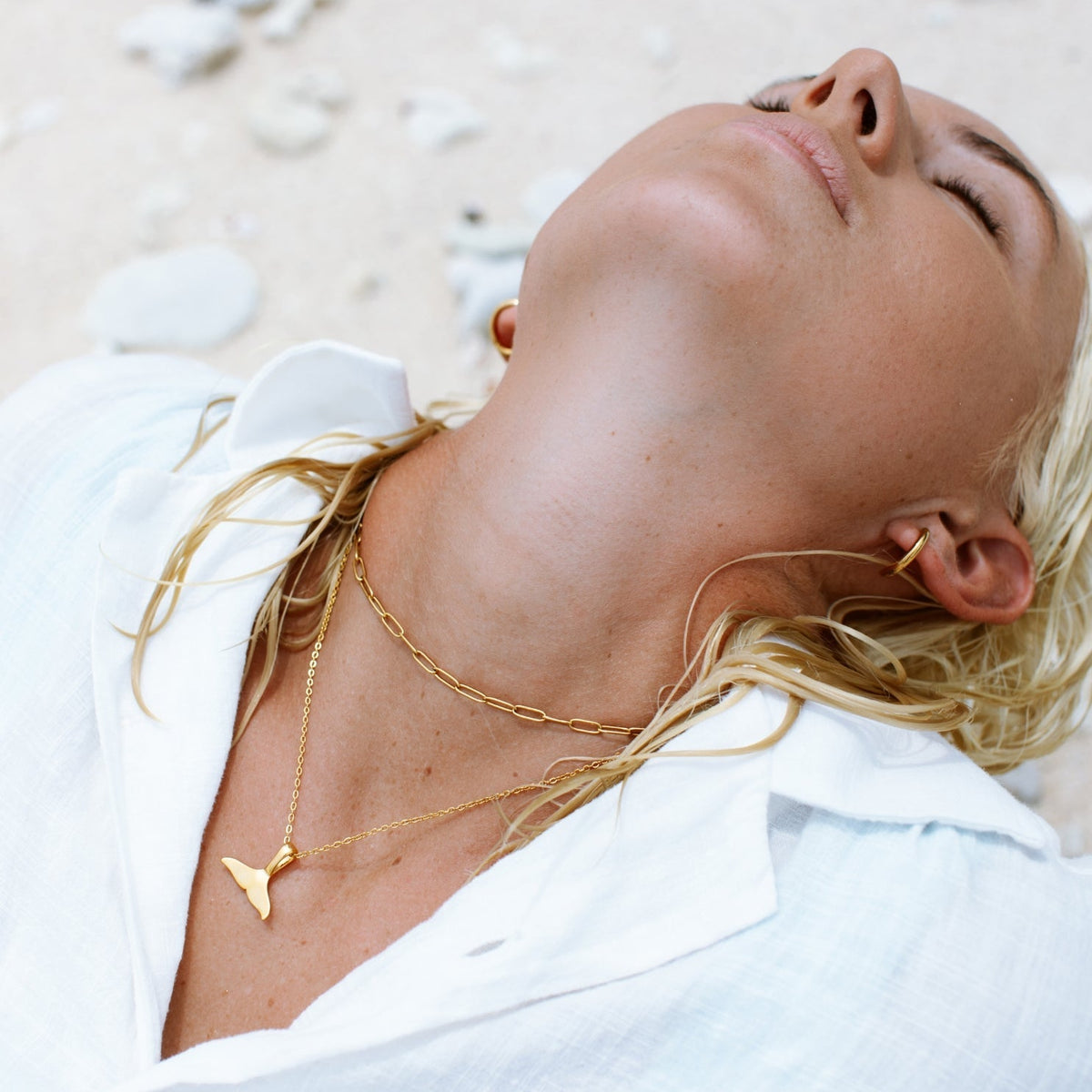 Elara Whale Tail Necklace - Elegant Ocean-Inspired Design