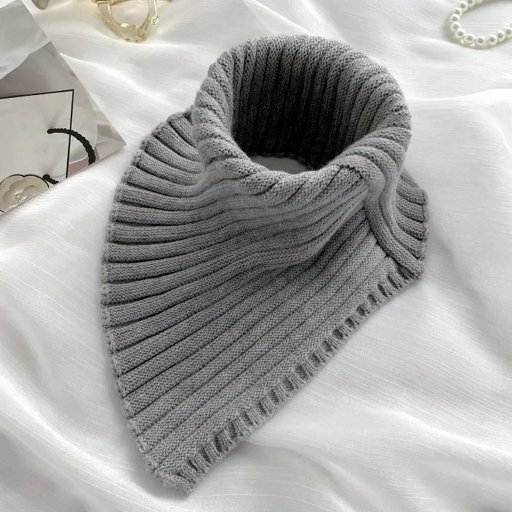 CosyWrap Scarf - Stylish Warm Winter Accessory