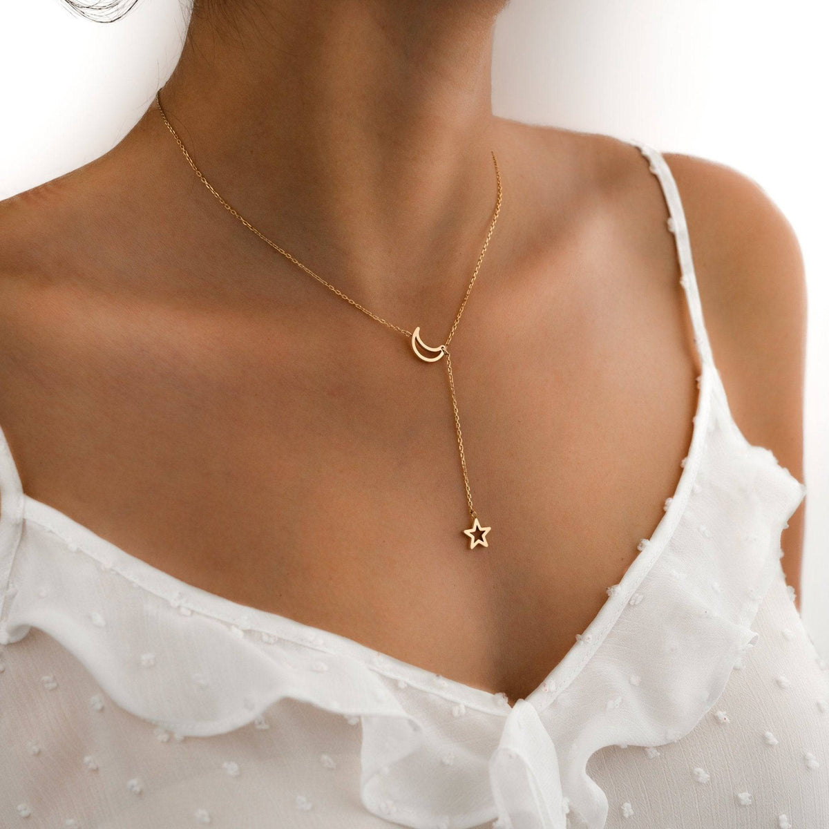 Nova Starlight Necklace - Celestial Sparkle for Everyday Wear