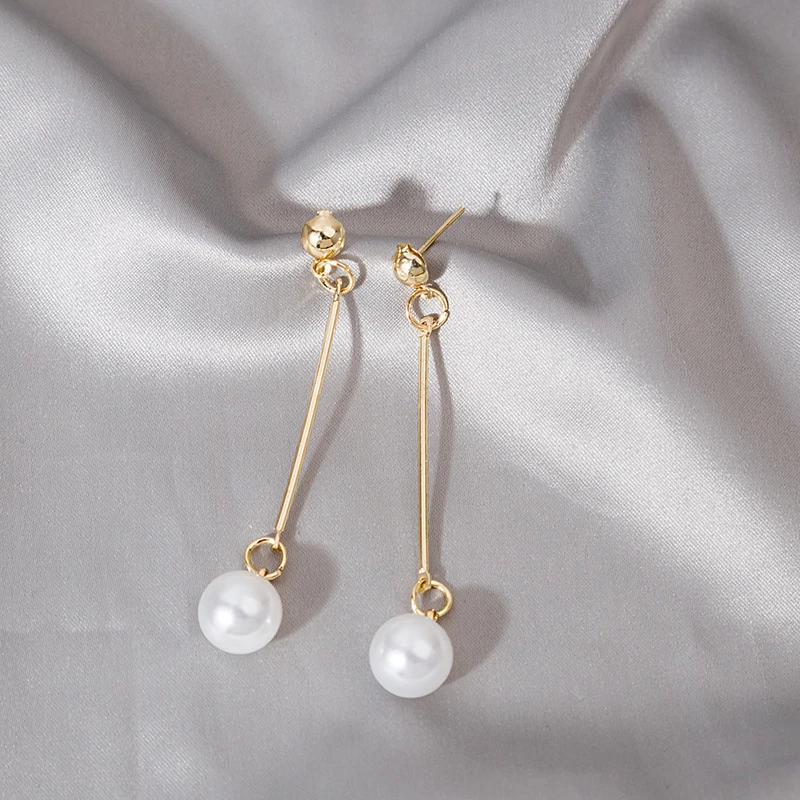 Selena - Luxury Pearl Drop Earrings