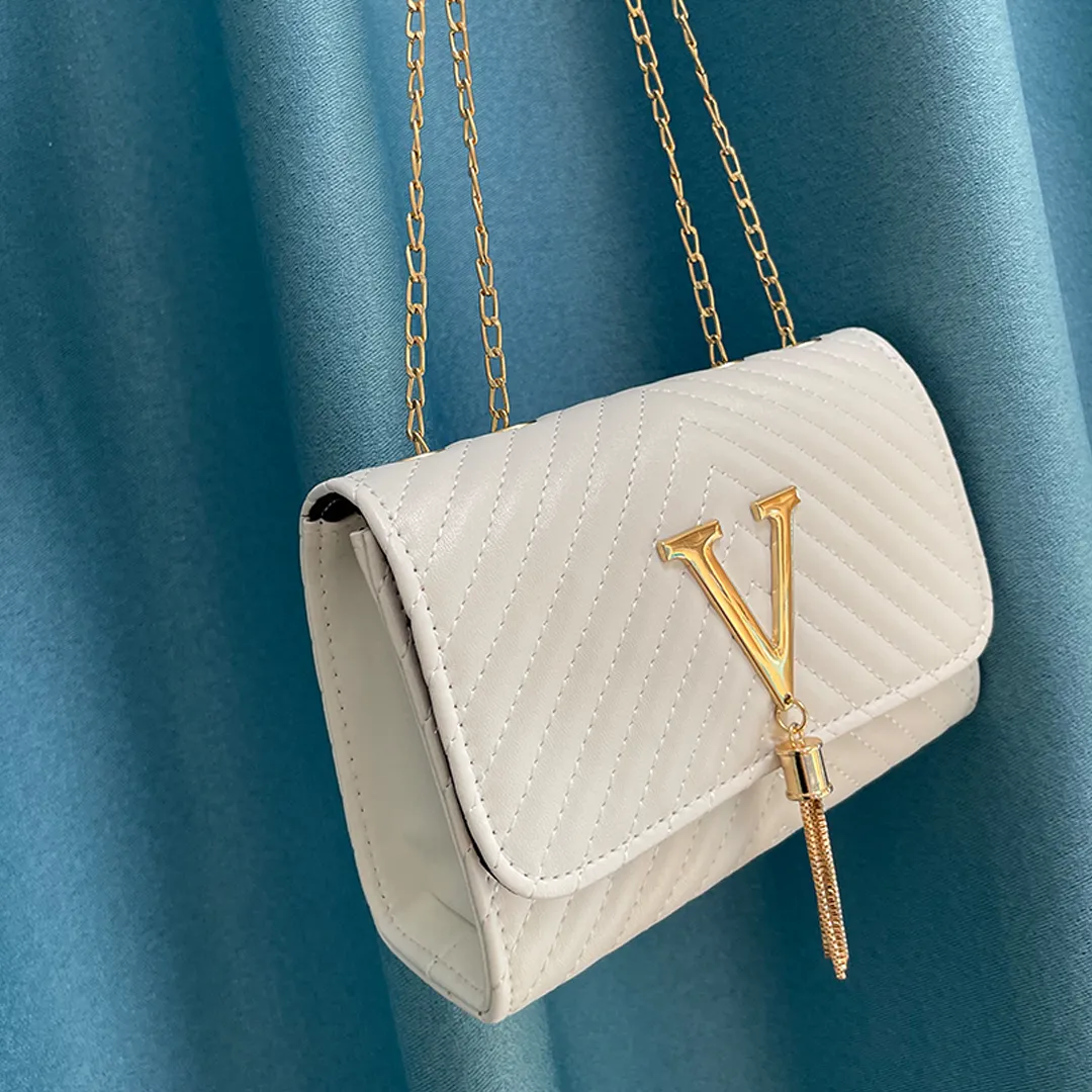 Jannete Luxe Handbag - Timeless Elegance for Every Occasion
