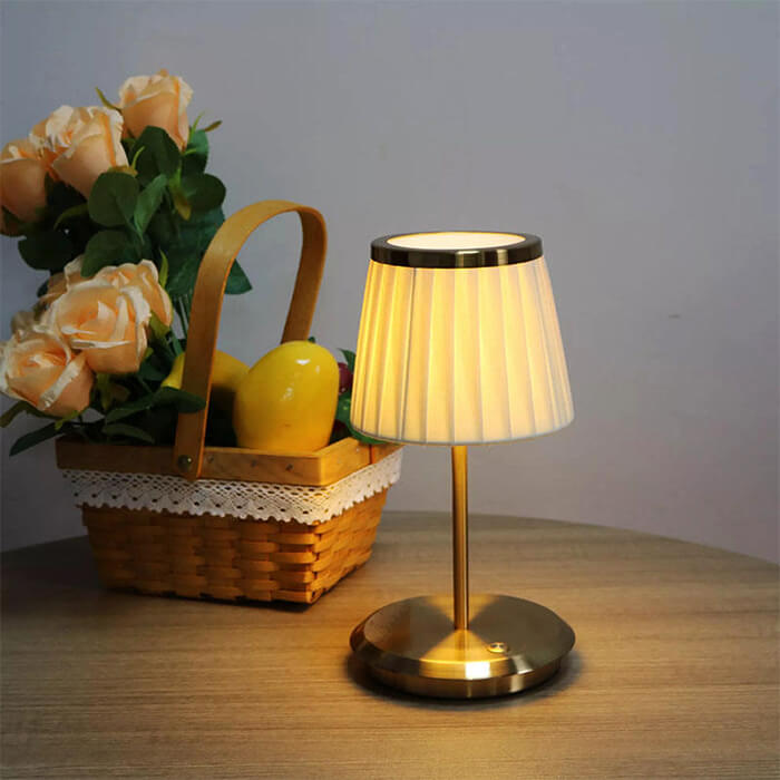 Latchmoor - Portable Rechargeable Ambient Lamp