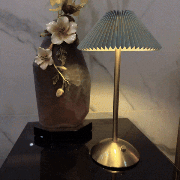 Gruvenda - Portable Metal Table Lamp