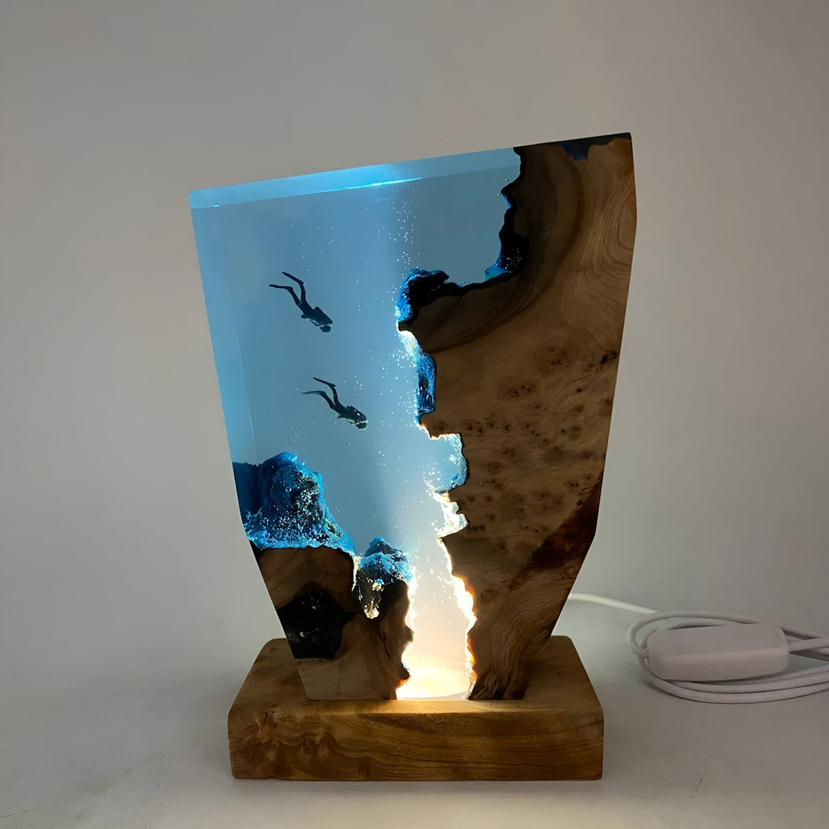 Lozgate - Blue Epoxy Resin Night Light