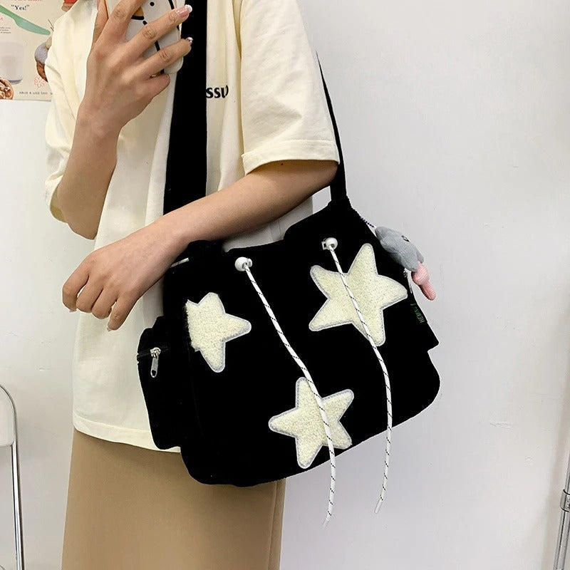 TrendEase Crossbody Bag - Stylish Crossbody for Everyday Wear