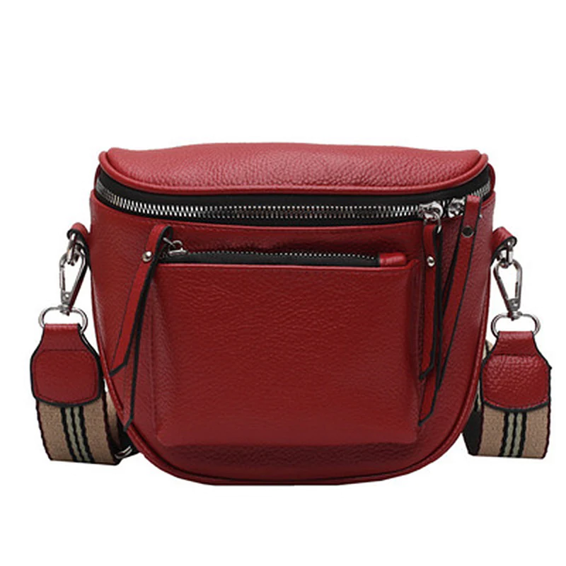 ClassicElegance Crossbody Bag - Timeless Design and Effortless Comfort