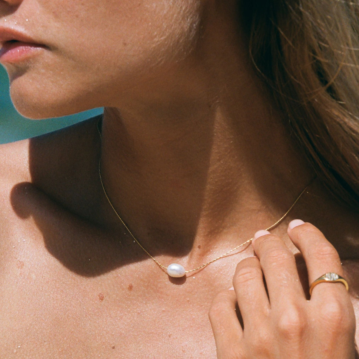 Daurelle - Elegant Baroque Pearl Choker Necklace