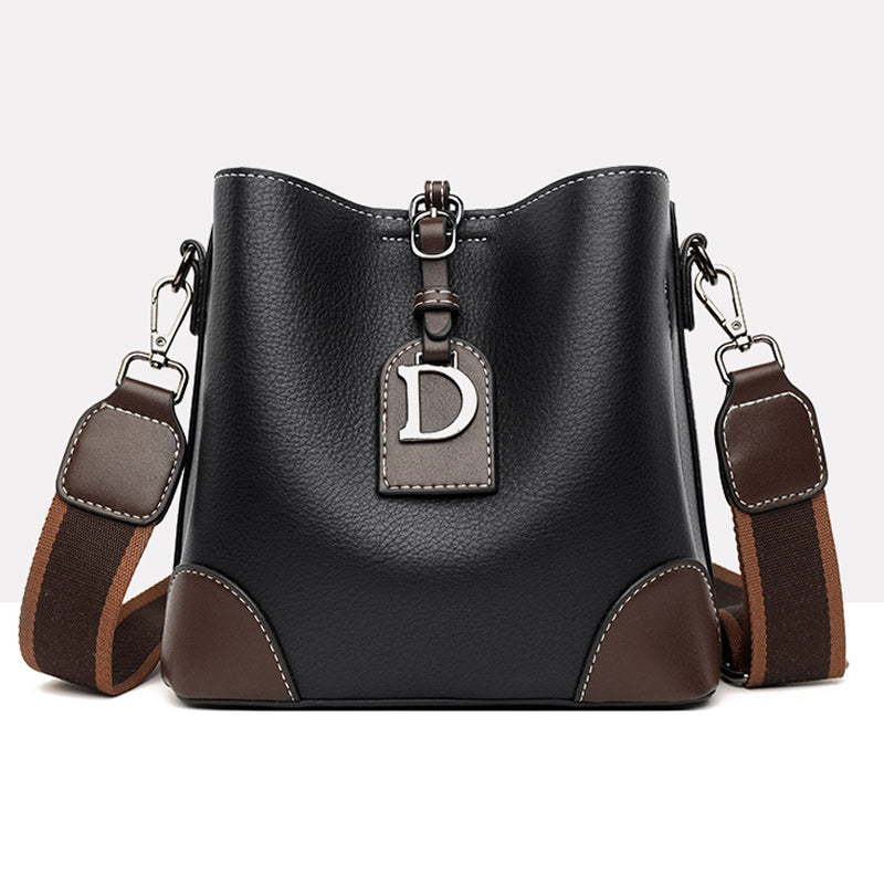 EleganceCross - Elegant and Practical Shoulder Bag for Everyday Use