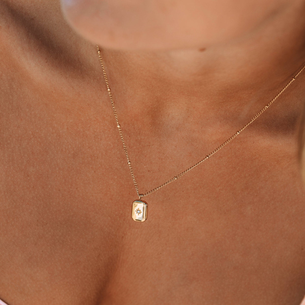 Gyrelune - Sparkling Cubic Zirconia Necklace