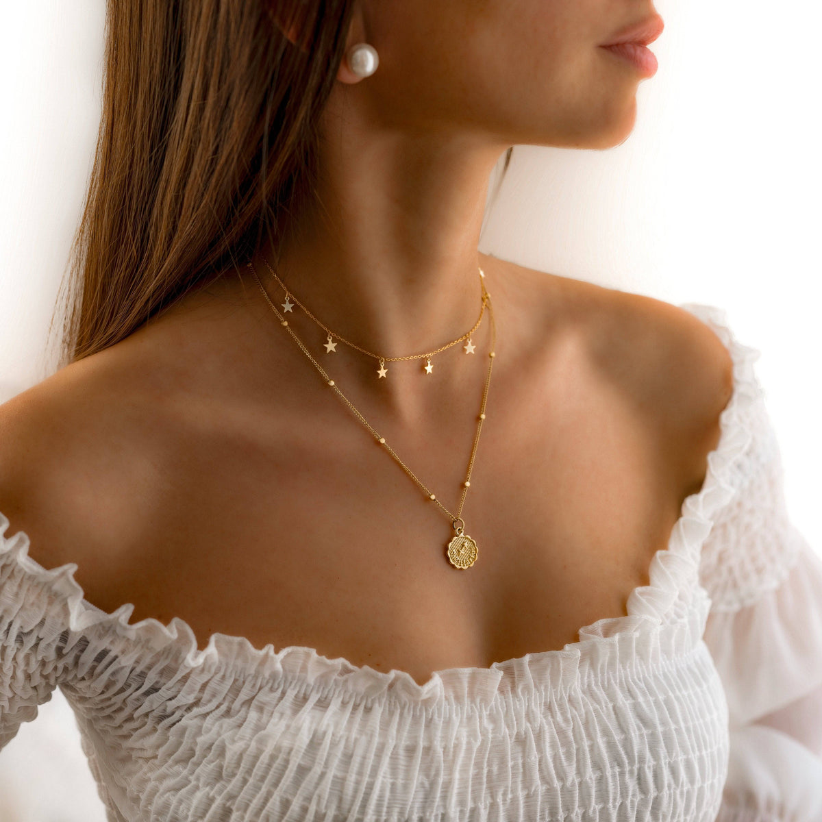 Elara Star Necklace - Sparkling Elegance for Every Occasion