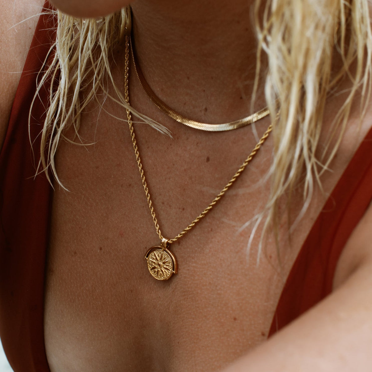 Aurora Sun Pendant Necklace - A Radiant Everyday Charm